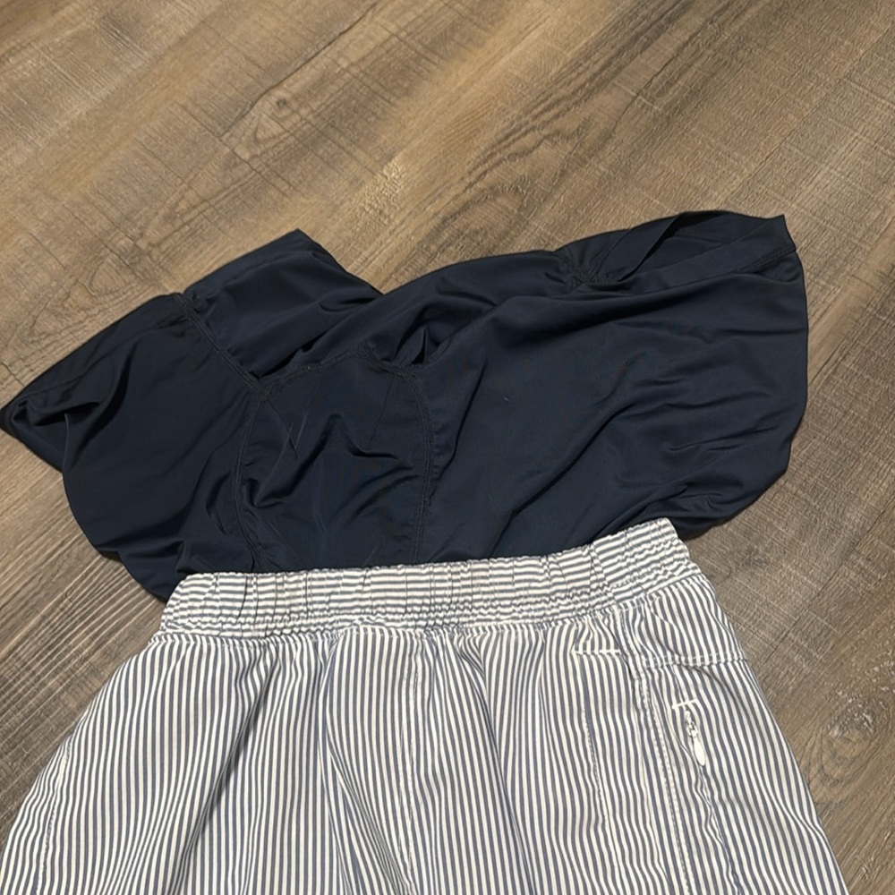 Men's Birddogs Striped Shorts - Picture 7 of 7